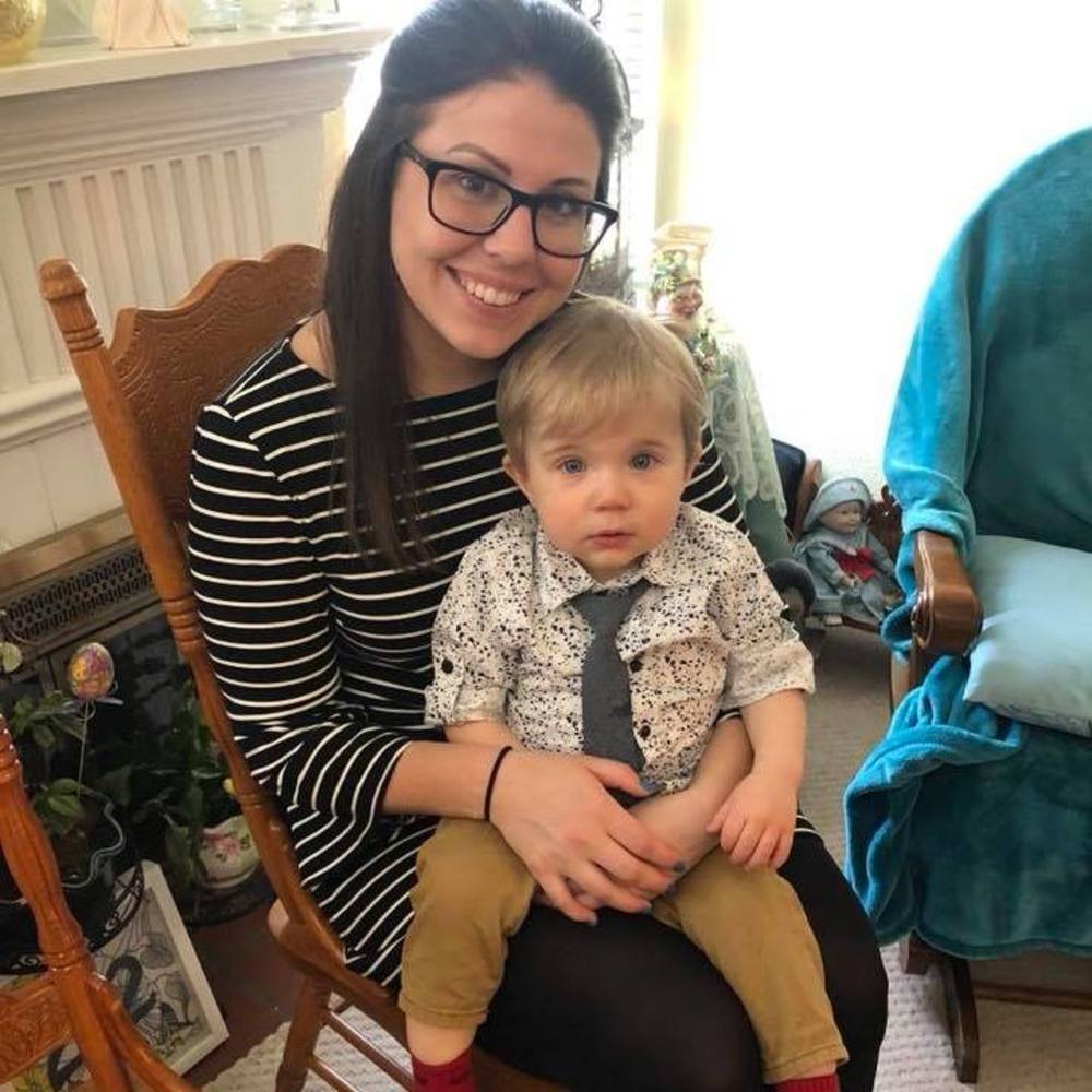 Meet your Posher, Caitlin